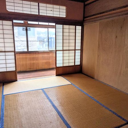 Kanazawa Tabi-Ne Luaran gambar